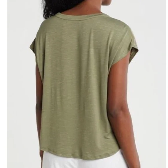 NWT Adrianna Papell Floral Embroidered Short Sleeve shirt - Picture 5 of 6